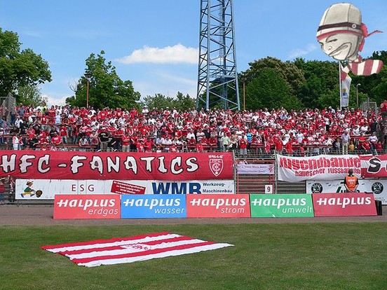 Hallescher FC vs VfB 09 Pößneck (0-2) (10)