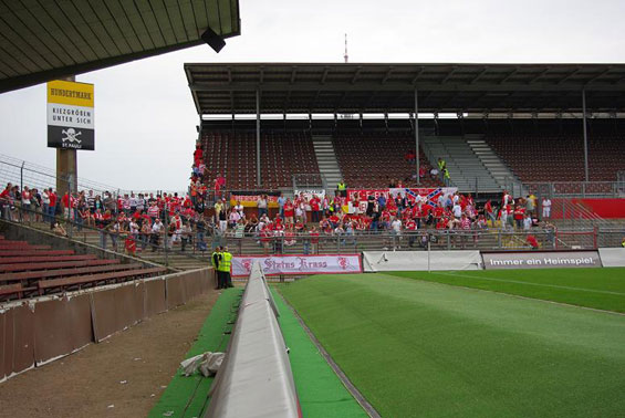 FC St. Pauli II vs Hallescher FC (1-1) (3)