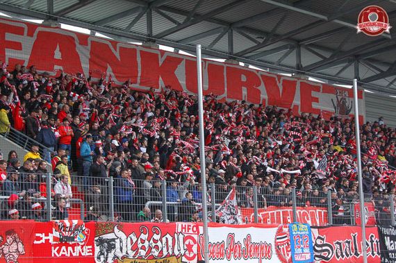 Hallescher FC vs SSV Jahn Regensburg (4-1) (6)