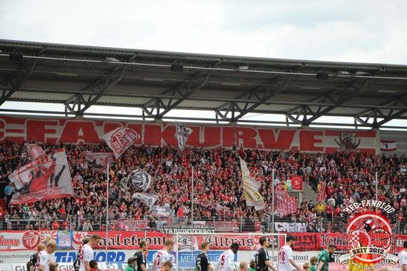 Hallescher FC vs Wacker Burghausen (2-4) (3)