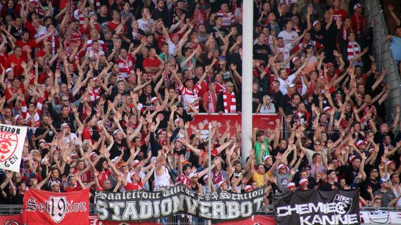FC Energie Cottbus vs Hallescher FC (1-2) (3)