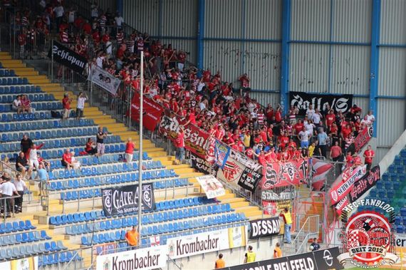DSC Arminia Bielefeld vs Hallescher FC (1-5) (7)