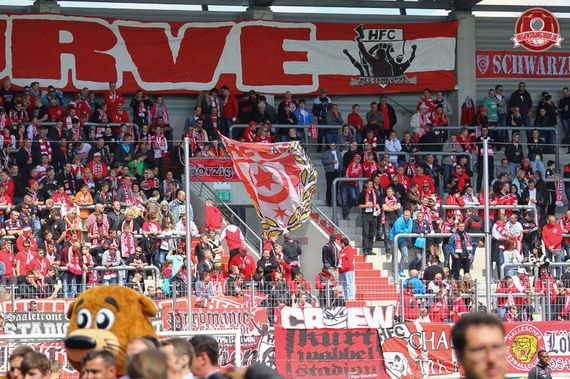 Hallescher FC vs SSV Jahn Regensburg (2-1) (1)