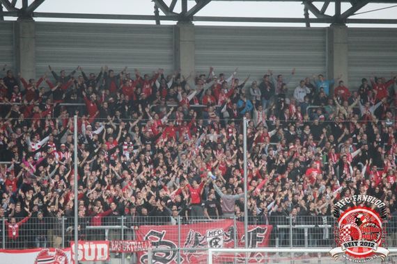 Hallescher FC vs VfB Stuttgart II (0-2) (4)