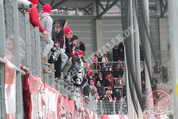 Hallescher FC vs SG Sonnenhof-Großaspach (4-1) (17)