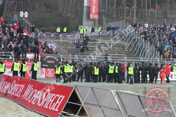 FC Erzgebirge Aue vs Hallescher FC (4-0) (4)
