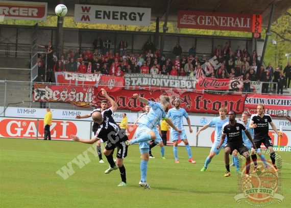 Stuttgarter Kickers vs Hallescher FC (1-0) (1)