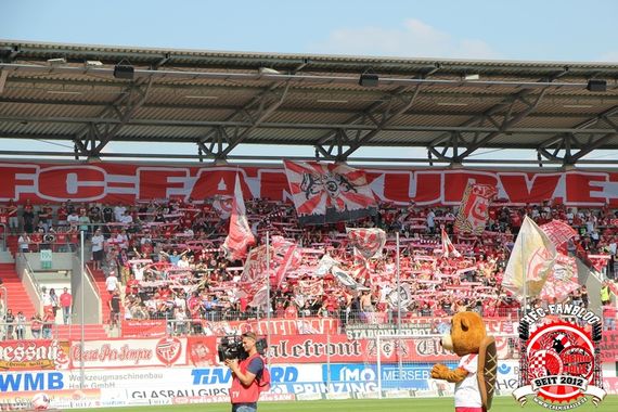 Hallescher FC vs SV Wehen Wiesbaden (3-0) (12)