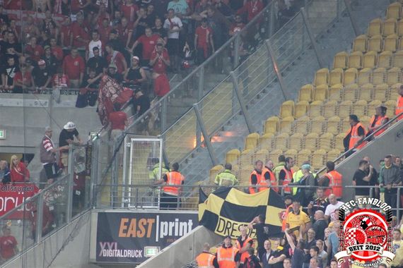 Dynamo Dresden vs Hallescher FC (3-2) (13)