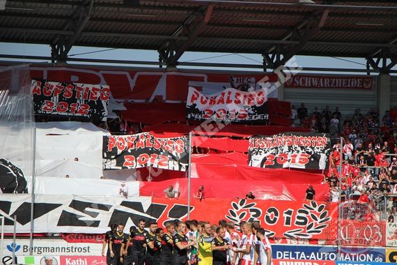 Hallescher FC vs VfB Stuttgart II (3-0) (9)