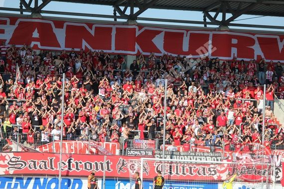Hallescher FC vs VfB Stuttgart II (3-0) (15)
