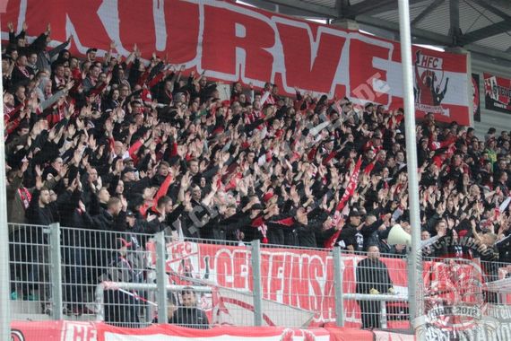 Hallescher FC vs SC Paderborn (1-1) (1)