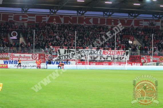 Hallescher FC vs SC Paderborn (1-1) (5)