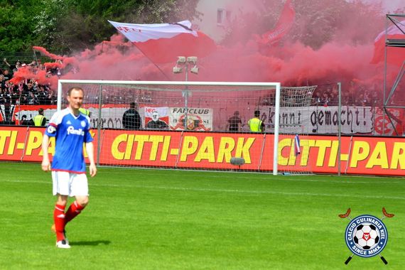 Holstein Kiel vs Hallescher FC (3-0) (1)