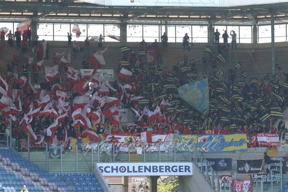 FC Hansa Rostock vs Hallescher FC (4-2) (2)