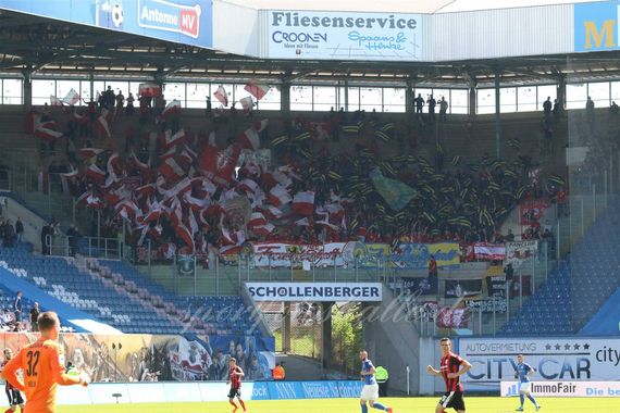 FC Hansa Rostock vs Hallescher FC (4-2) (3)