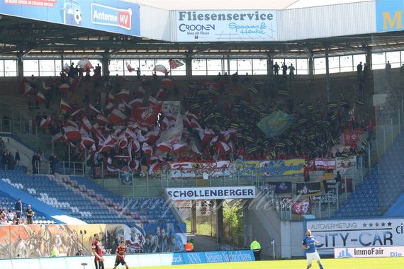 FC Hansa Rostock vs Hallescher FC (4-2) (5)