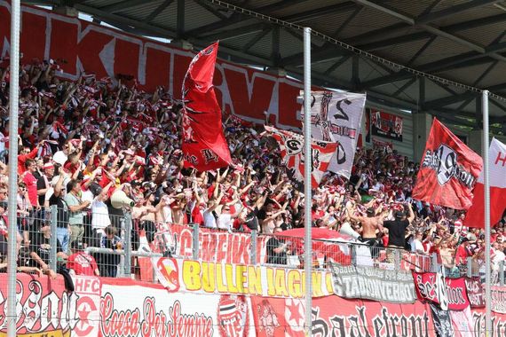 Hallescher FC vs FSV Zwickau (2-0) (3)