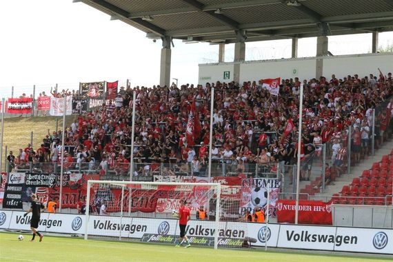FSV Zwickau vs Hallescher FC (2-0) (8)