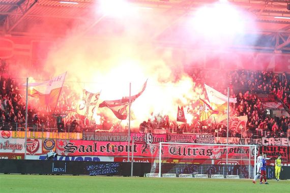 Hallescher FC vs KFC Uerdingen (4-0) (2)