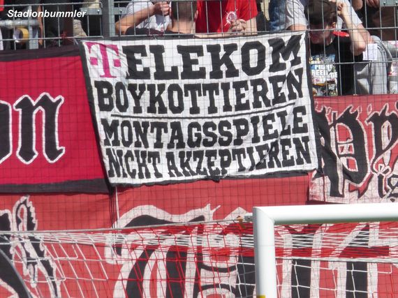 Hallescher FC vs TSV 1860 München (3-0) (1)