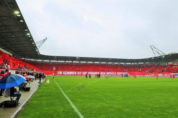Hallescher FC vs Eintracht Braunschweig (1-3) (11)