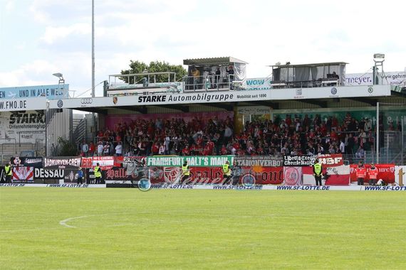 Sportfreunde Lotte vs Hallescher FC (0-1) (1)