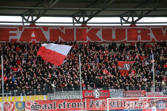 Hallescher FC vs TSV 1860 München (0-1) (3)