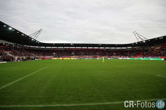 Hallescher FC vs TSV 1860 München (0-1) (4)