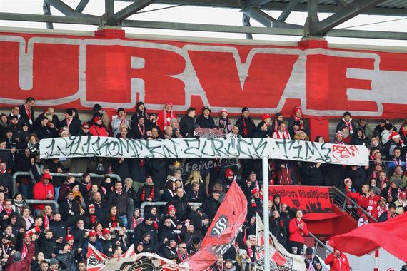 Hallescher FC vs Würzburger Kickers (2-5) (4)