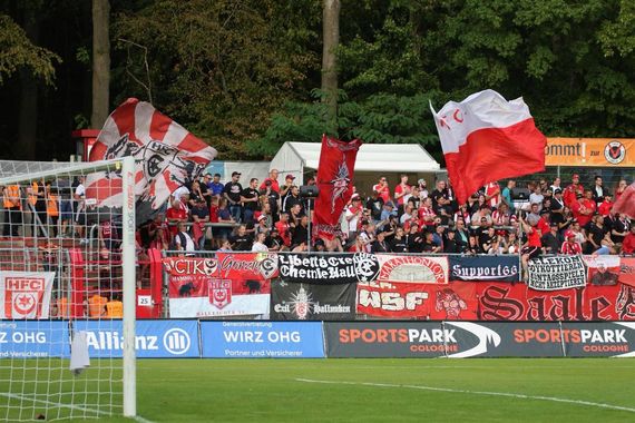 FC Viktoria Köln vs Hallescher FC (0-2) (5)