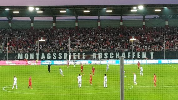 Hallescher FC vs FC Bayern München II (1-2) (3)