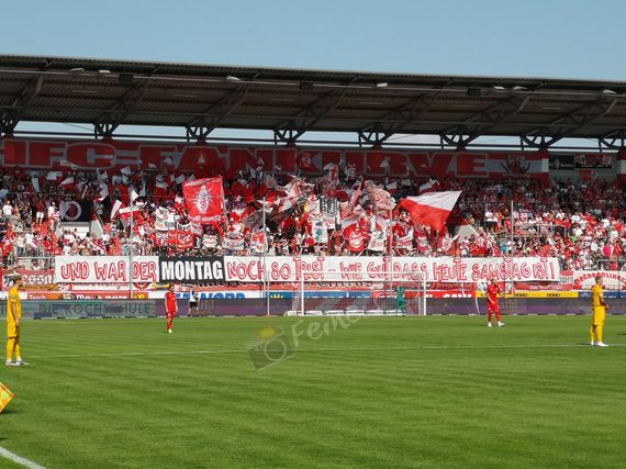 Hallescher FC vs SG Sonnenhof-Großaspach (4-0) (1)