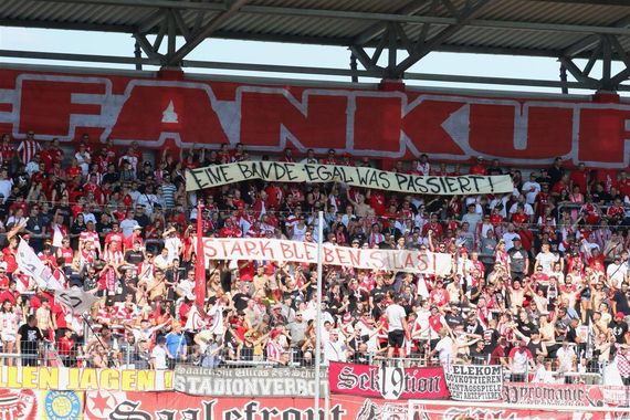 Hallescher FC vs SG Sonnenhof-Großaspach (4-0) (2)
