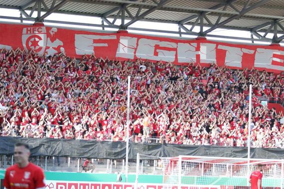 Hallescher FC vs VfL Wolfsburg (3-5 n.V.) (12)