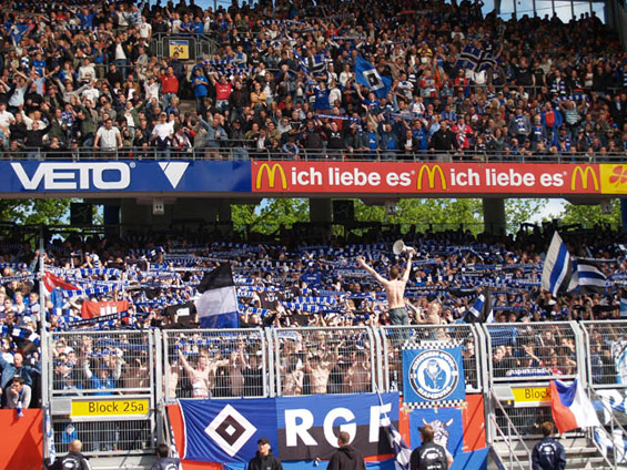 1. FC Nürnberg vs Hamburger SV (0-2) (8)