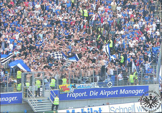Eintracht Frankfurt vs Hamburger SV (2-1) (8)