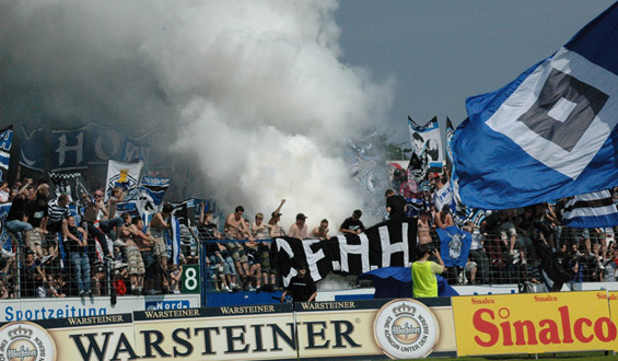Holstein Kiel vs Hamburger SV (0-5) (3)