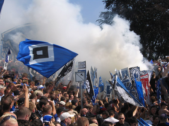 Holstein Kiel vs Hamburger SV (0-5) (11)