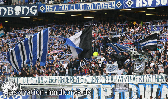 Hamburger SV vs 1. FC Nürnberg (4-0) (1)