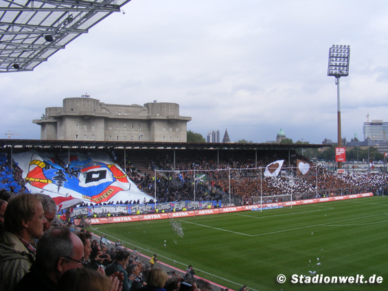 FC St. Pauli vs Hamburger SV (1-1) (18)