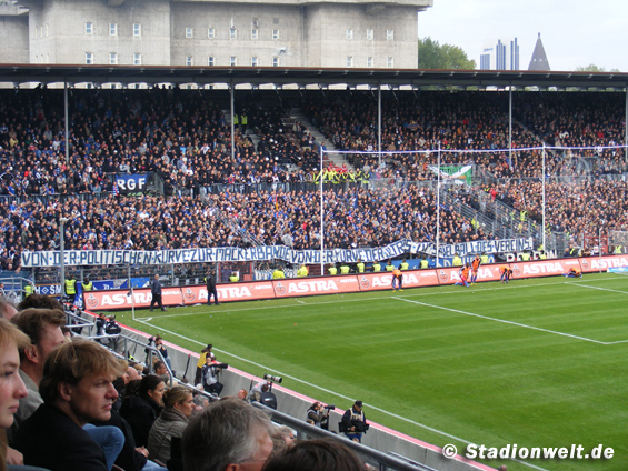 FC St. Pauli vs Hamburger SV (1-1) (35)