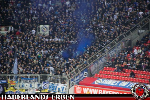 Bayer 04 Leverkusen vs Hamburger SV (3-0) (2)