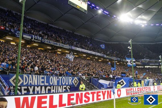 Hamburger SV vs FC Augsburg (0-1) (26)
