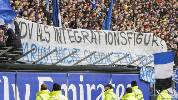 Hamburger SV vs FC Ingolstadt 04 (1-1) (2)