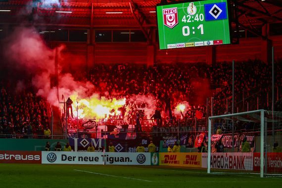 Hallescher FC vs Hamburger SV (0-4) (8)