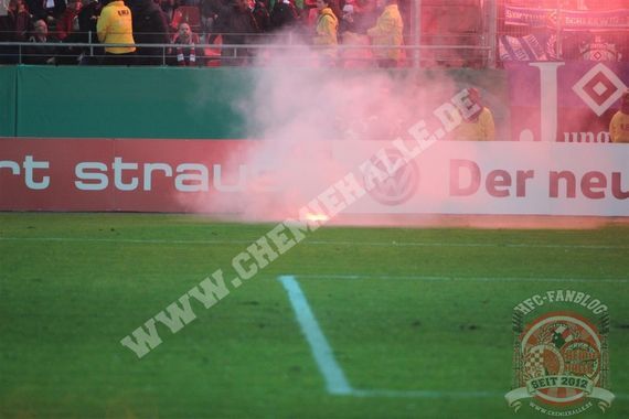 Hallescher FC vs Hamburger SV (0-4) (12)