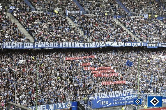 Hamburger SV vs FC Augsburg (1-0) (14)