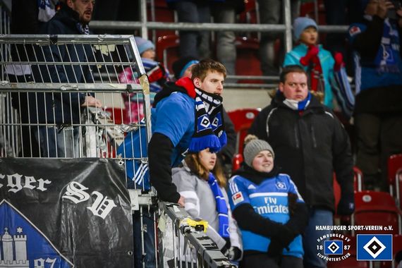 FC Augsburg vs Hamburger SV (1-0) (11)