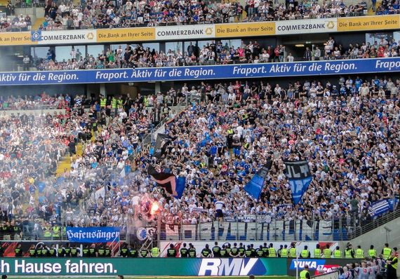 Eintracht Frankfurt vs Hamburger SV (3-0) (6)